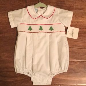 PETIT BEBE 3M Boys Smocked Christmas Trees Bubble